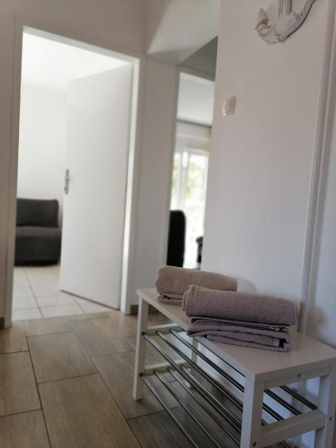 Apartman 2 Punta Pakoštane Exterior foto