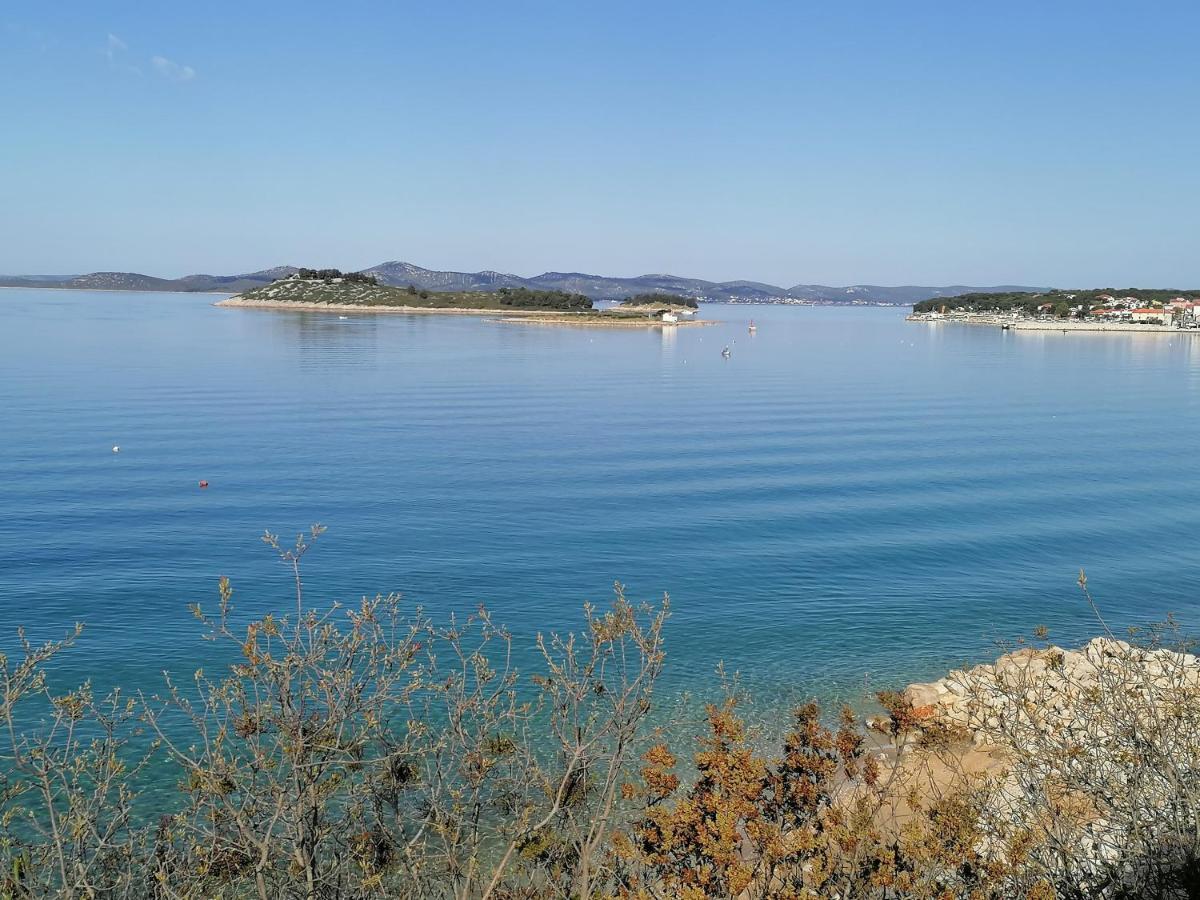 Apartman 2 Punta Pakoštane Exterior foto